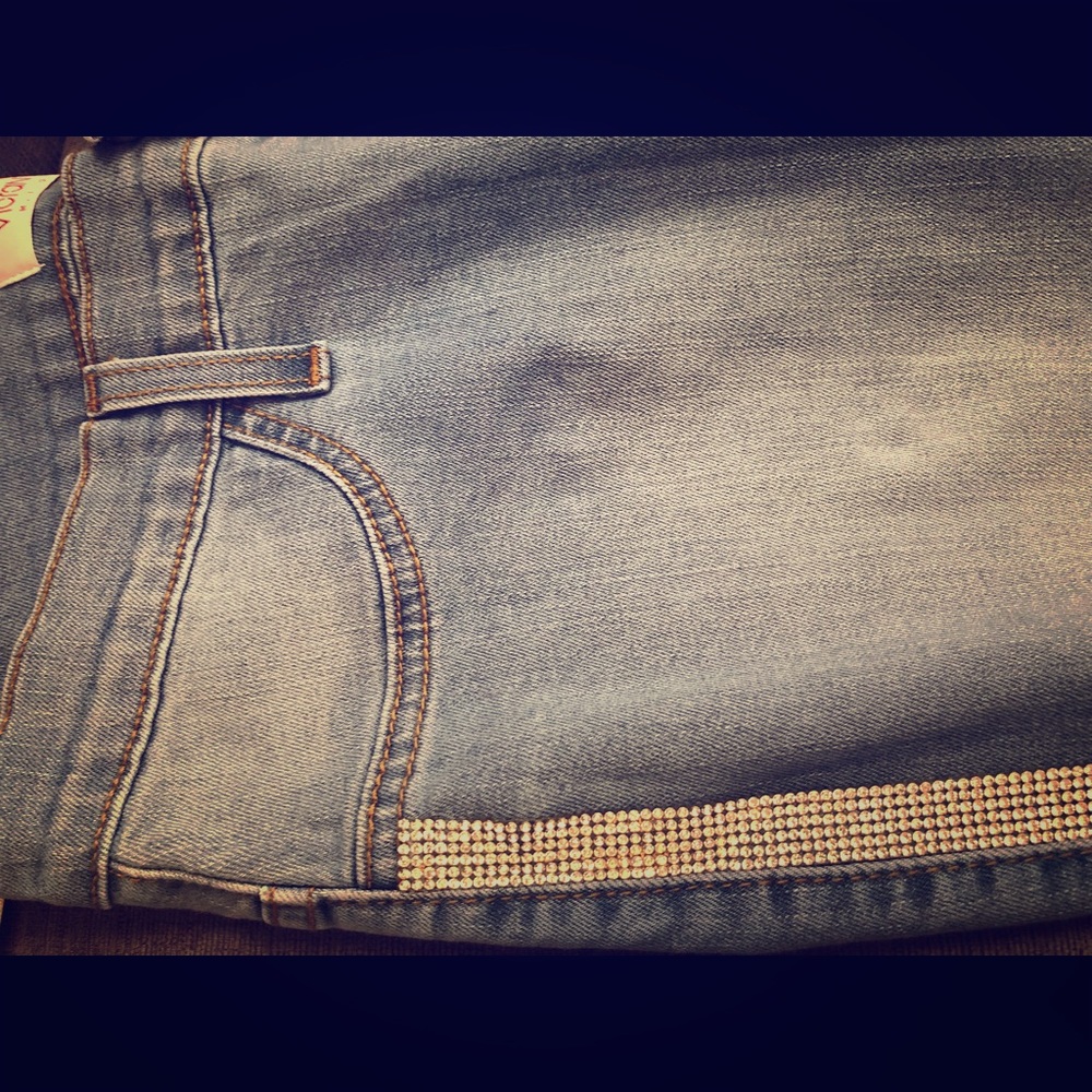Sparkle embellished striped jean